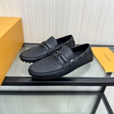 Louis Vuitton Low Shoes